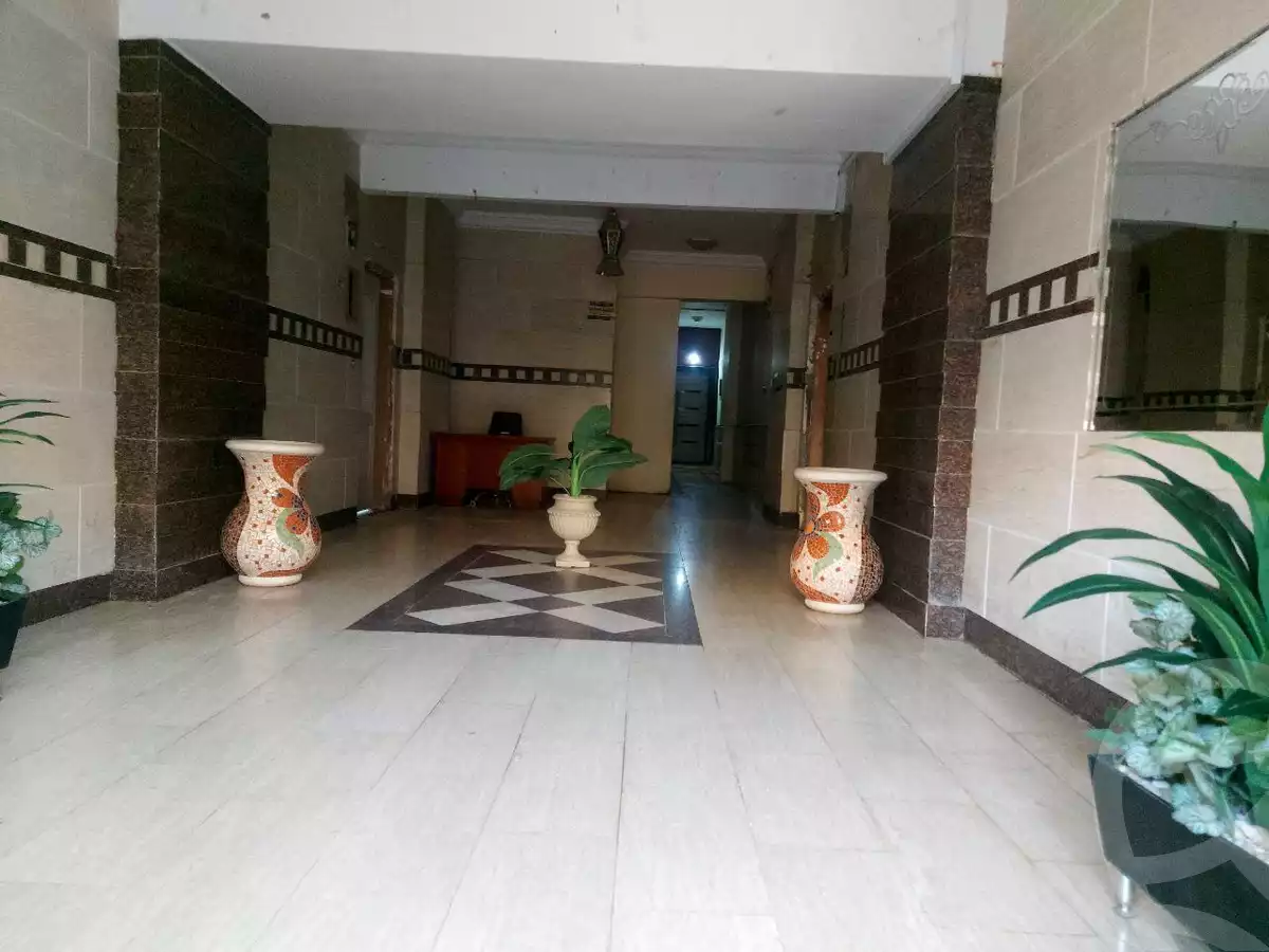 https://aqarmap.com.eg/en/listing/4292750-for-sale-new-cairo-gharb-arabella-selim-st