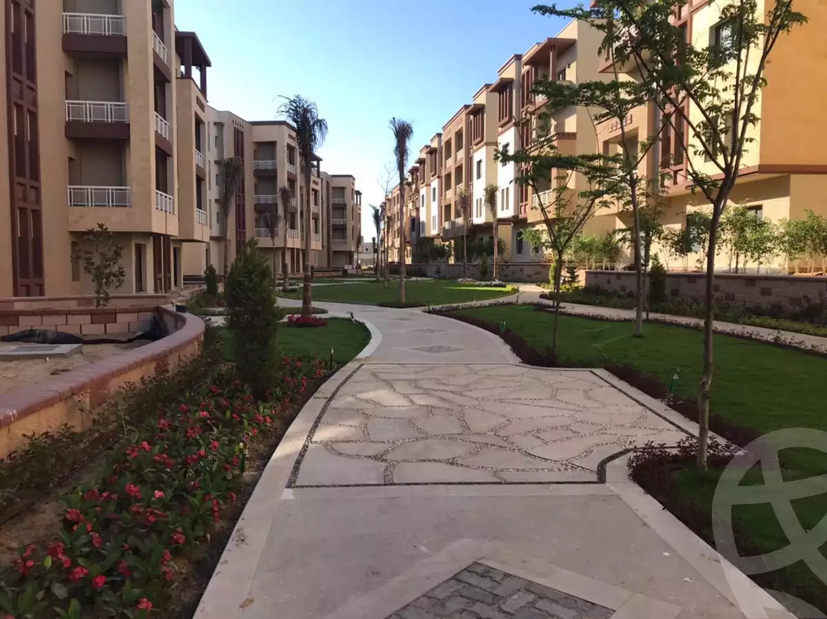 https://aqarmap.com.eg/en/listing/4293227-for-sale-cairo-6th-of-october-compound-green-5