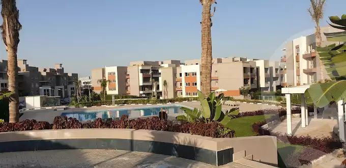 https://aqarmap.com.eg/ar/listing/4295937-for-sale-cairo-el-sheikh-zayed-city-compounds-in-sheikh-zayed-beverly-hills
