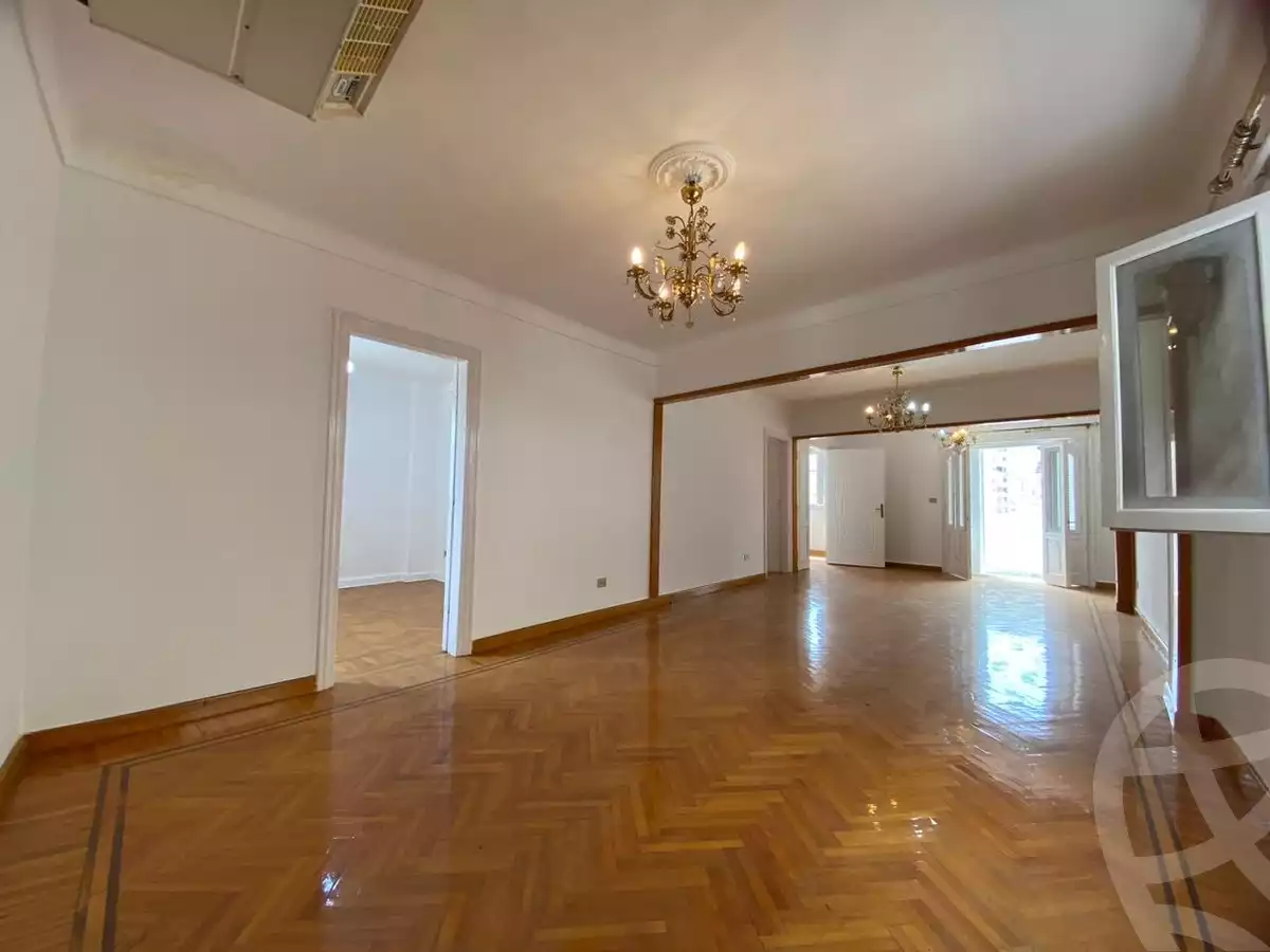 https://aqarmap.com.eg/ar/listing/4298225-for-rent-alexandria-sn-styfnw-abd-el-hameed-el-deeb-st