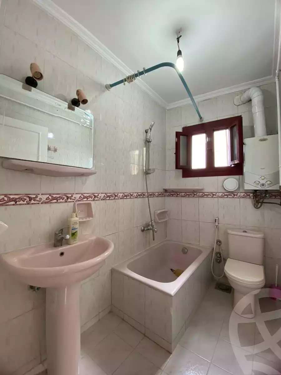 https://aqarmap.com.eg/ar/listing/4298225-for-rent-alexandria-sn-styfnw-abd-el-hameed-el-deeb-st