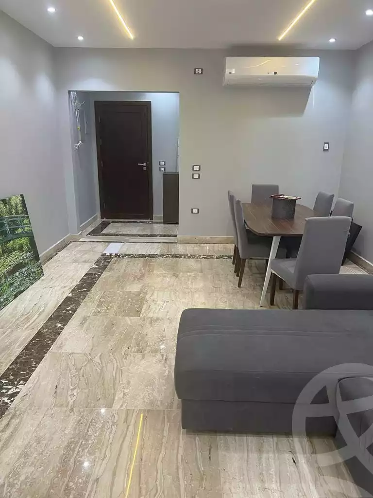 https://aqarmap.com.eg/en/listing/4218830-for-sale-cairo-6th-of-october-compound-aeon