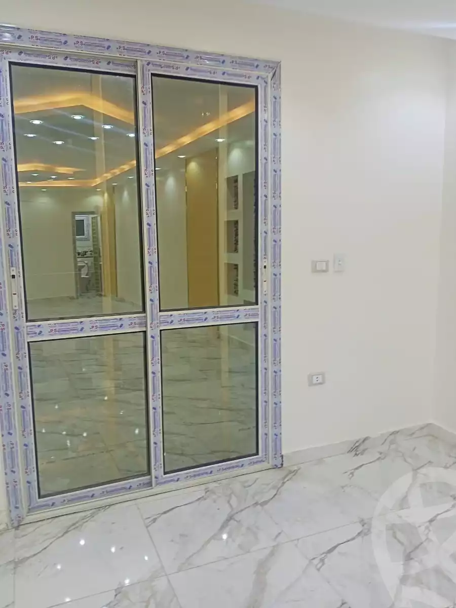 https://aqarmap.com.eg/ar/listing/4302932-for-rent-cairo-faisal-el-talbeya-moustafa-refae