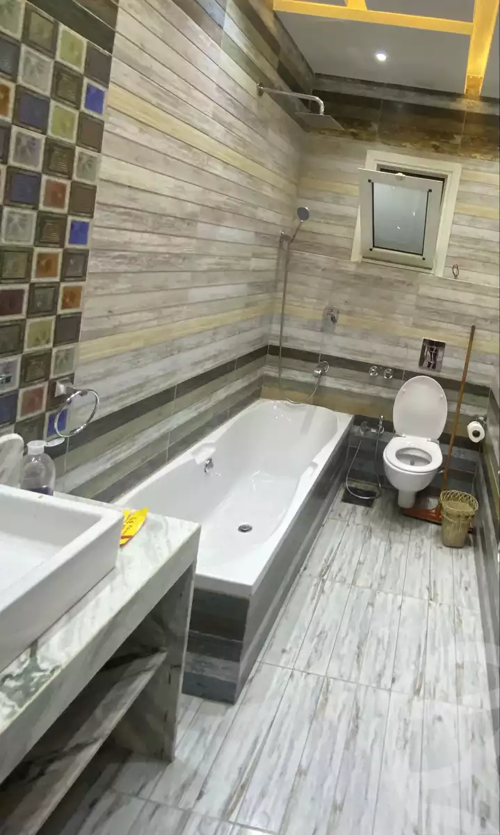 https://aqarmap.com.eg/ar/listing/4302972-for-sale-alexandria-brj-l-rb-ljdyd-lhy-lthlth