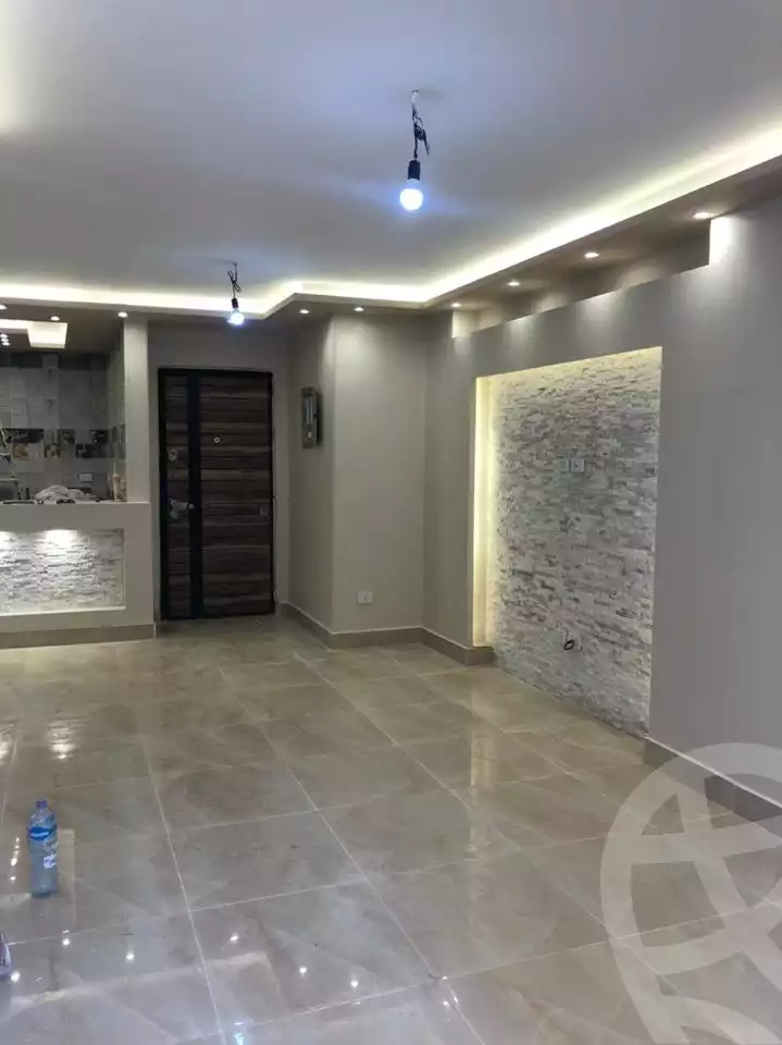https://aqarmap.com.eg/en/listing/4303270-for-rent-cairo-mokattam-compounds-kmbwnd-jwldn-jyts