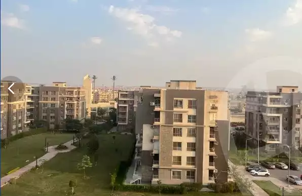 https://aqarmap.com.eg/ar/listing/4303644-for-sale-cairo-el-sheikh-zayed-city-compounds-dr-msr