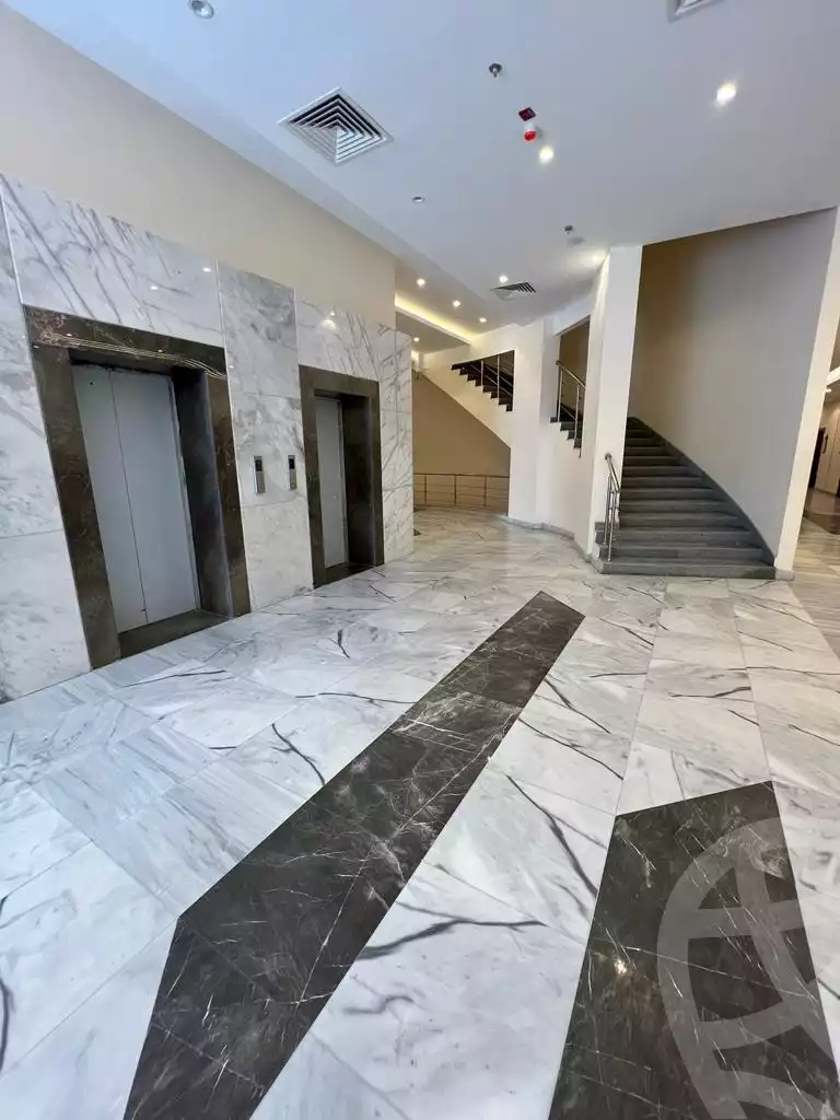 https://aqarmap.com.eg/en/listing/4303884-for-sale-cairo-new-cairo-compounds-wzwn-ltby-ktlyst-llttwyr
