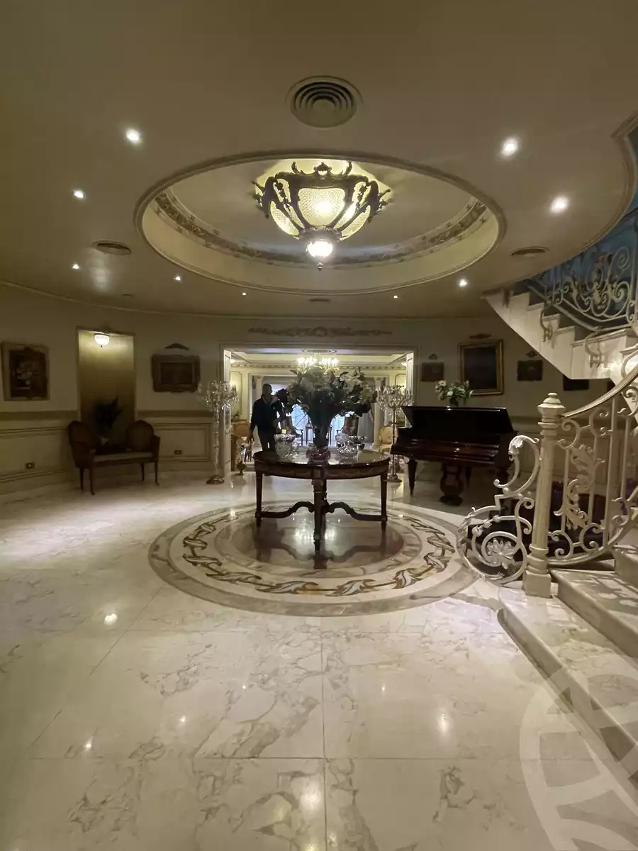https://aqarmap.com.eg/en/listing/4305319-for-sale-cairo-al-oubour-golf-city