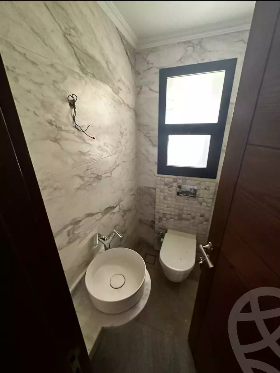 https://aqarmap.com.eg/ar/listing/4192263-for-rent-cairo-el-sheikh-zayed-city-compounds-in-sheikh-zayed-the-courtyard