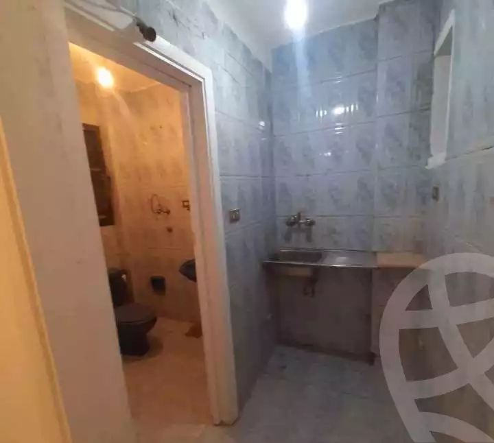 https://aqarmap.com.eg/ar/listing/4308933-for-rent-alexandria-sn-styfnw-abd-el-khalik-tharwat-st