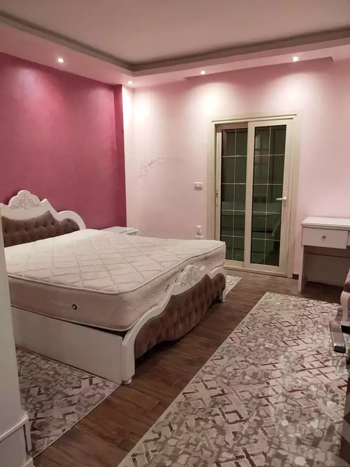 https://aqarmap.com.eg/ar/listing/4308965-for-sale-cairo-el-haram-shareaa-fatma-roshdy