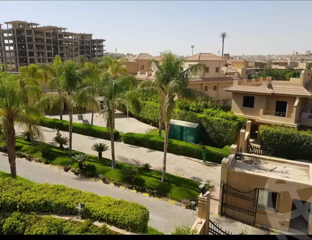 https://aqarmap.com.eg/en/listing/4314199-for-sale-cairo-new-cairo-compounds-moon-valley-2
