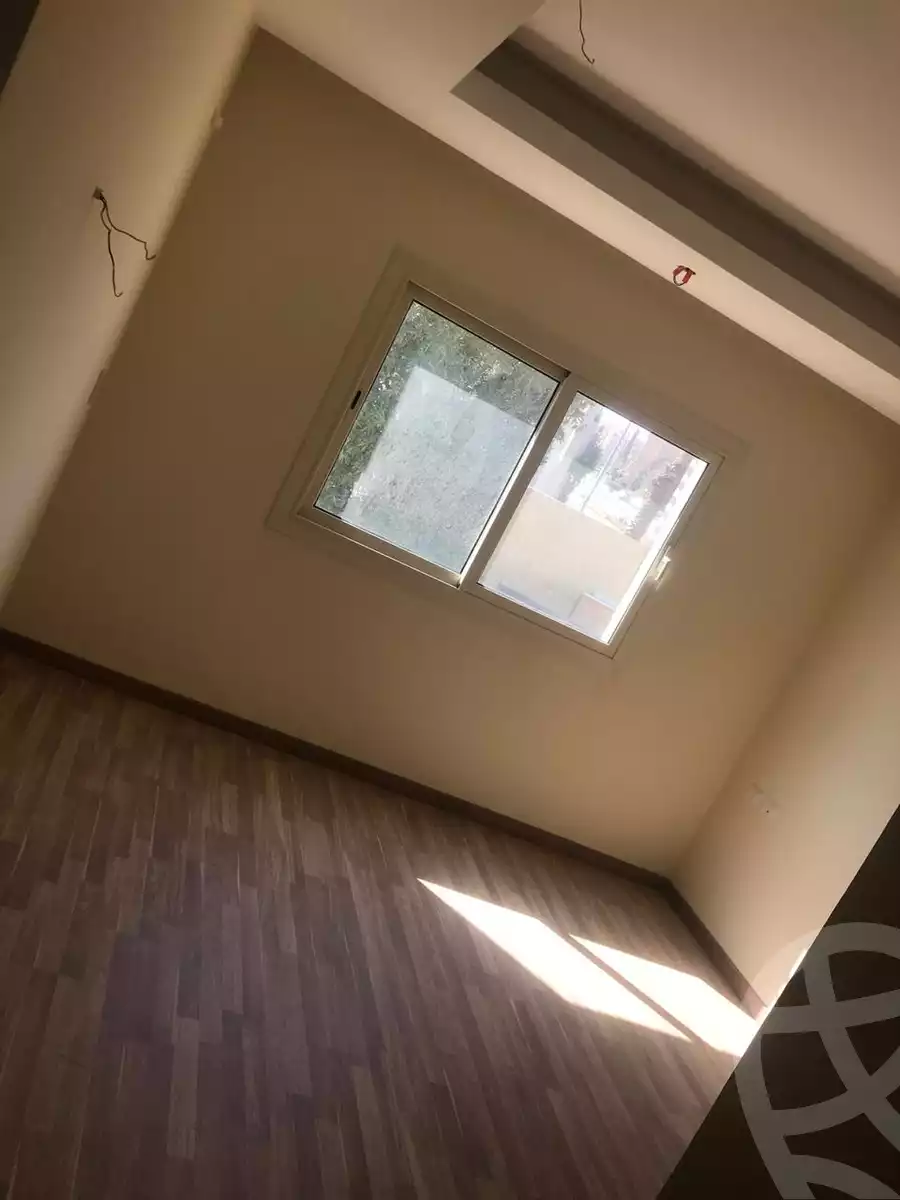 https://aqarmap.com.eg/en/listing/4317254-for-rent-cairo-el-sheikh-zayed-city-compounds-dh-drys