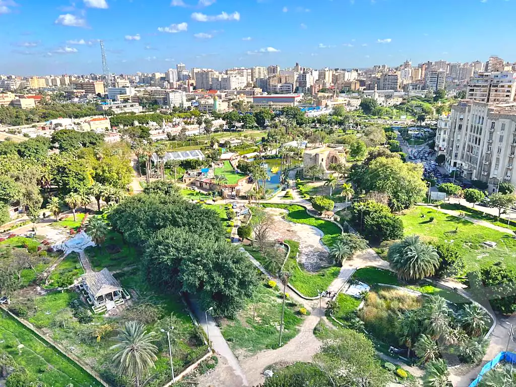 https://aqarmap.com.eg/en/listing/4322791-for-sale-alexandria-kmbwnd-bl-skndry-cleopatra-plaza