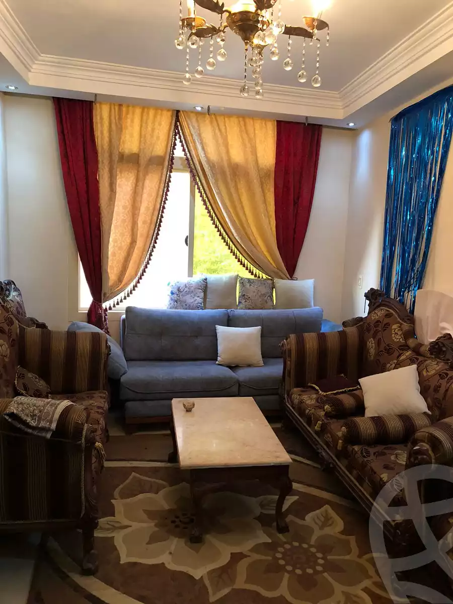https://aqarmap.com.eg/en/listing/4323943-for-sale-cairo-el-sheikh-zayed-city-el-hay-elasher-street-100