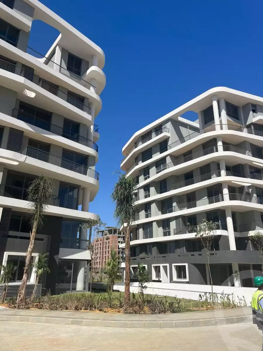 https://aqarmap.com.eg/en/listing/4325413-for-sale-cairo-new-administrative-capital-r7-rmwny-wwk-dh-lnd-llttwyr-l-qry