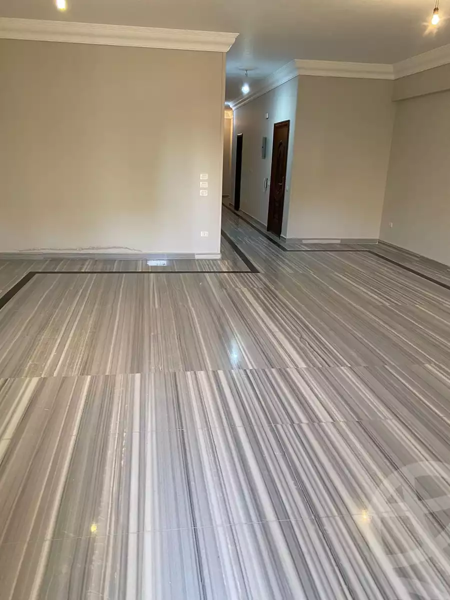 https://aqarmap.com.eg/en/listing/4326076-for-sale-cairo-new-cairo-gharb-el-golf-alaa-elsaadany-st