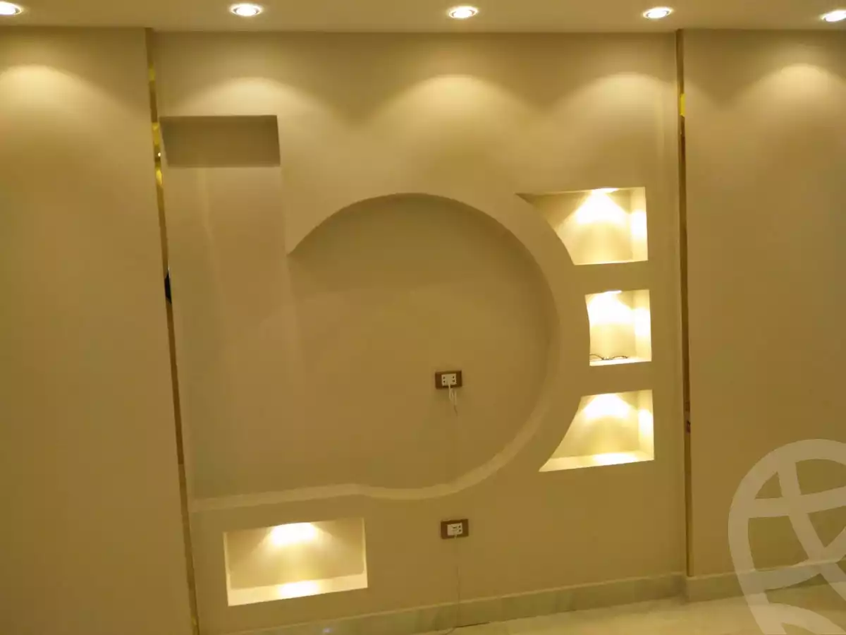 https://aqarmap.com.eg/ar/listing/4326972-for-rent-cairo-mokattam-el-hadabah-el-wosta-el-mantaqa-el-talta-el-hadaba-al-wosta-road
