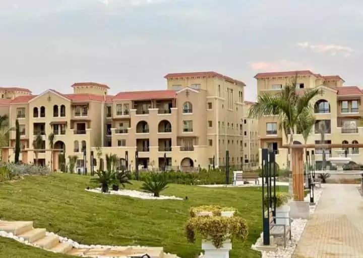 https://aqarmap.com.eg/en/listing/4330184-for-sale-mdyn-lshrwq-compounds-maadi-view