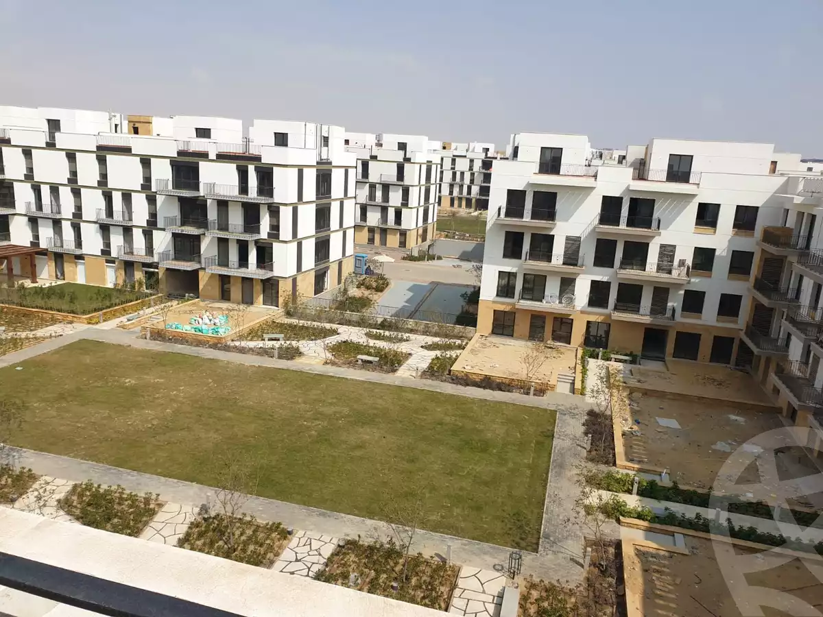 https://aqarmap.com.eg/en/listing/4331299-for-sale-cairo-el-sheikh-zayed-city-compounds-in-sheikh-zayed-beverly-hills