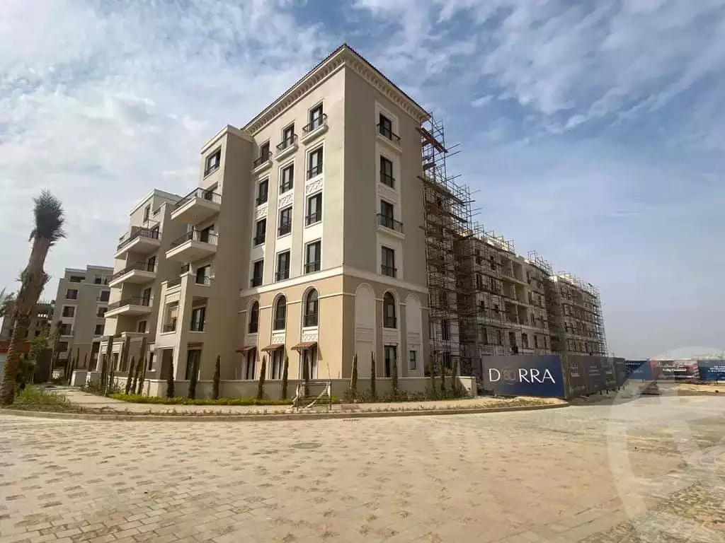 https://aqarmap.com.eg/en/listing/4333244-for-sale-cairo-el-sheikh-zayed-city-compounds-kmbwnd-fyldj-wyst-dr-llttwyr