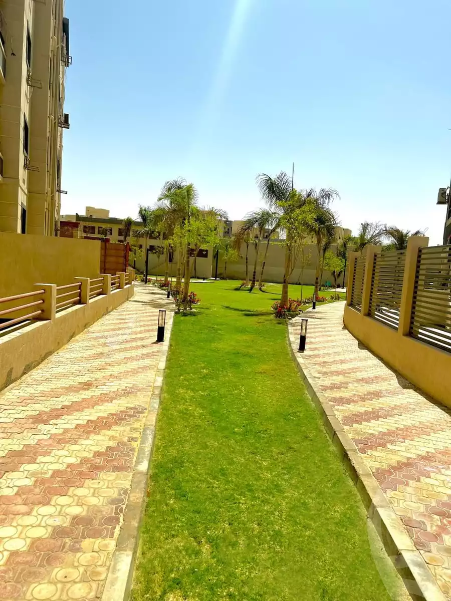 https://aqarmap.com.eg/en/listing/4333945-for-sale-cairo-new-cairo-compounds-sephora-heights
