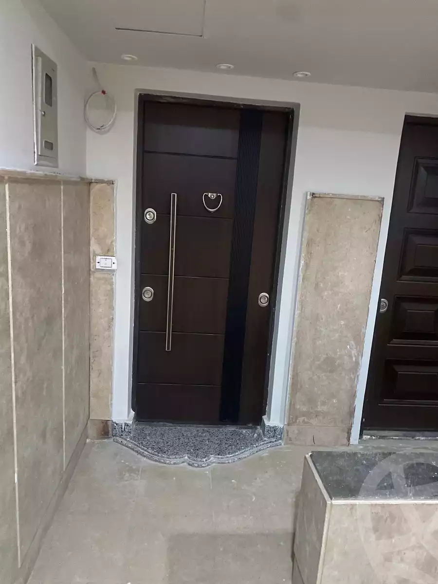 https://aqarmap.com.eg/en/listing/4335901-for-rent-cairo-new-cairo-ltjm-lkhms-90th-street-south-teseen-st