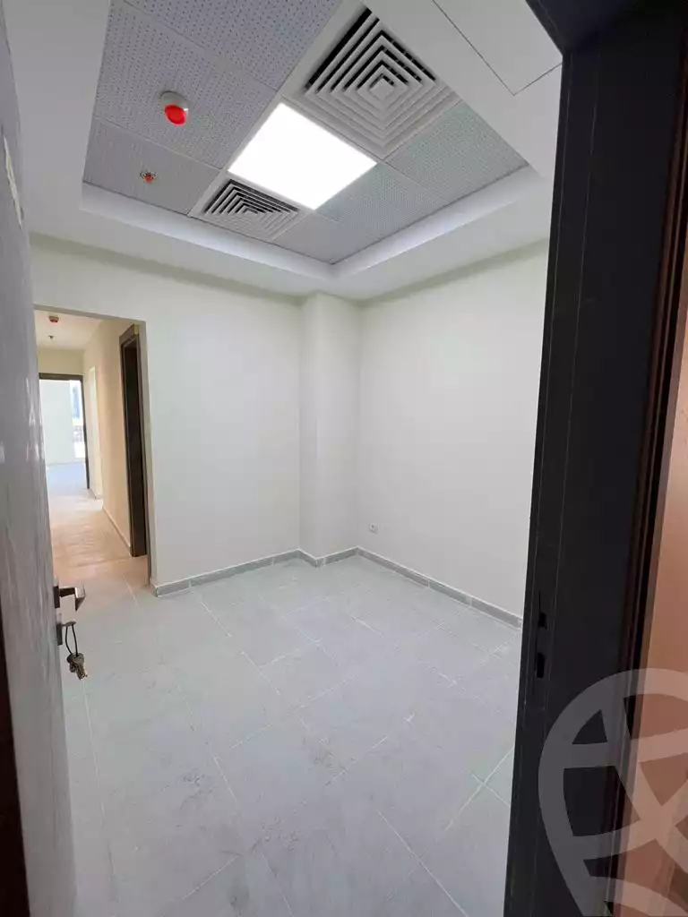 https://aqarmap.com.eg/en/listing/4337084-for-sale-cairo-new-cairo-compounds-wzwn-ltby-ktlyst-llttwyr