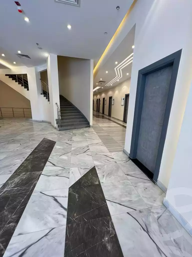 https://aqarmap.com.eg/en/listing/4337084-for-sale-cairo-new-cairo-compounds-wzwn-ltby-ktlyst-llttwyr