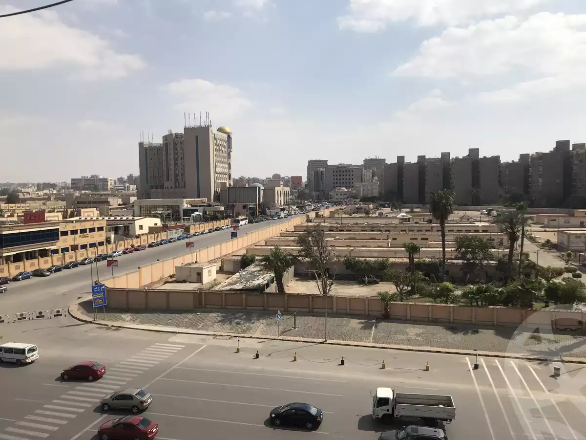 https://aqarmap.com.eg/en/listing/5848731-for-rent-cairo-heliopolis-ard-el-golf-el-thawra-st