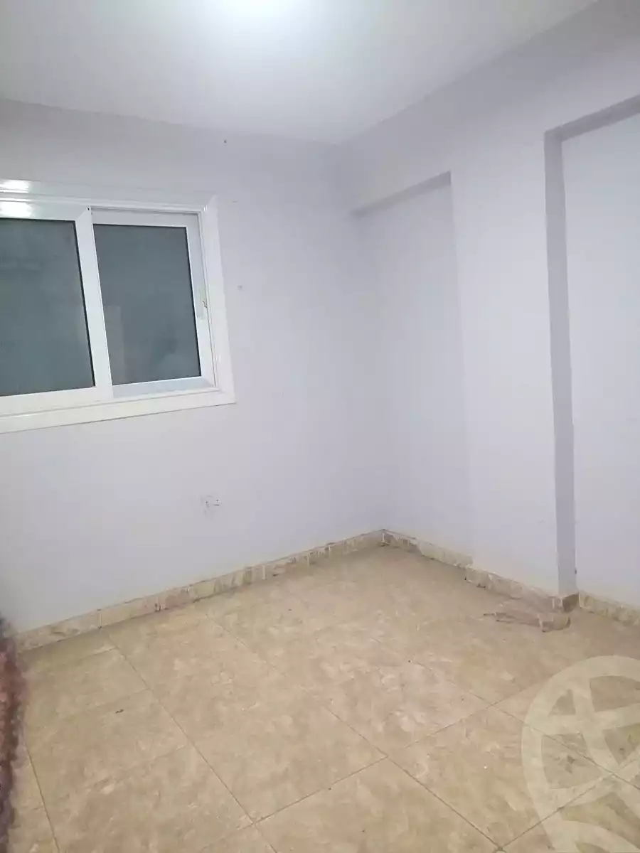 https://aqarmap.com.eg/ar/listing/4339427-for-sale-alexandria-el-asafra-shr-45