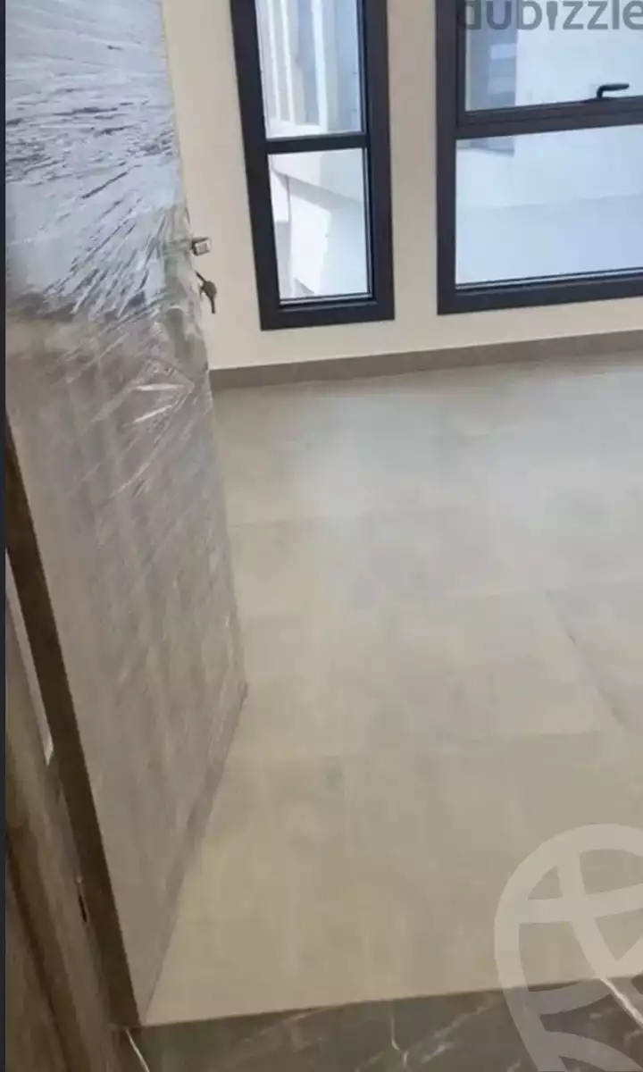 https://aqarmap.com.eg/en/listing/4341054-for-rent-cairo-new-cairo-compounds-mivida-mivida-business-park-emaar