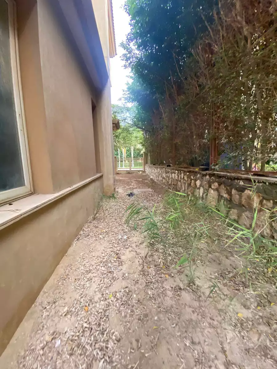 https://aqarmap.com.eg/en/listing/4342696-for-sale-cairo-el-sheikh-zayed-city-compounds-in-sheikh-zayed-jeera