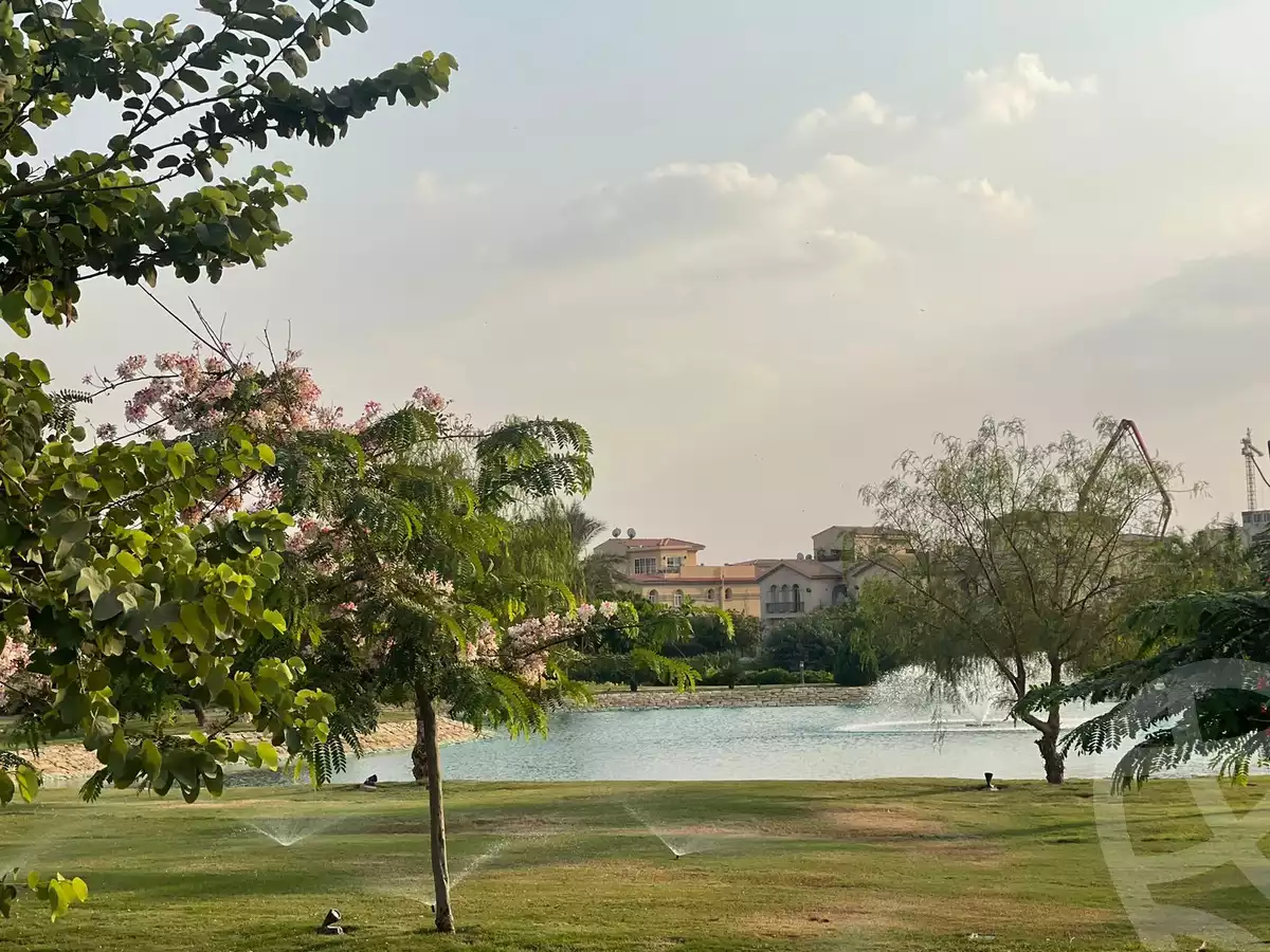 https://aqarmap.com.eg/ar/listing/4348708-for-sale-cairo-new-cairo-madinaty-lmntq-lwl-fylt-first-zone-villas