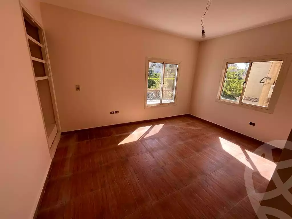 https://aqarmap.com.eg/ar/listing/4350820-for-sale-cairo-el-sheikh-zayed-city-compounds-in-sheikh-zayed-hadayek-el-mohandiseen