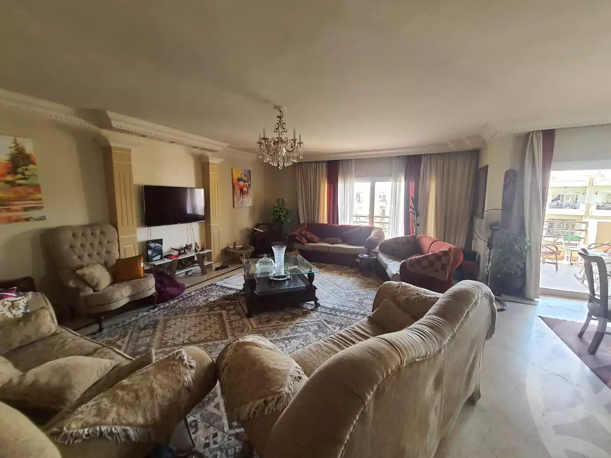 https://aqarmap.com.eg/ar/listing/4351247-for-sale-cairo-el-sheikh-zayed-city-compounds-in-sheikh-zayed-zayed-2000