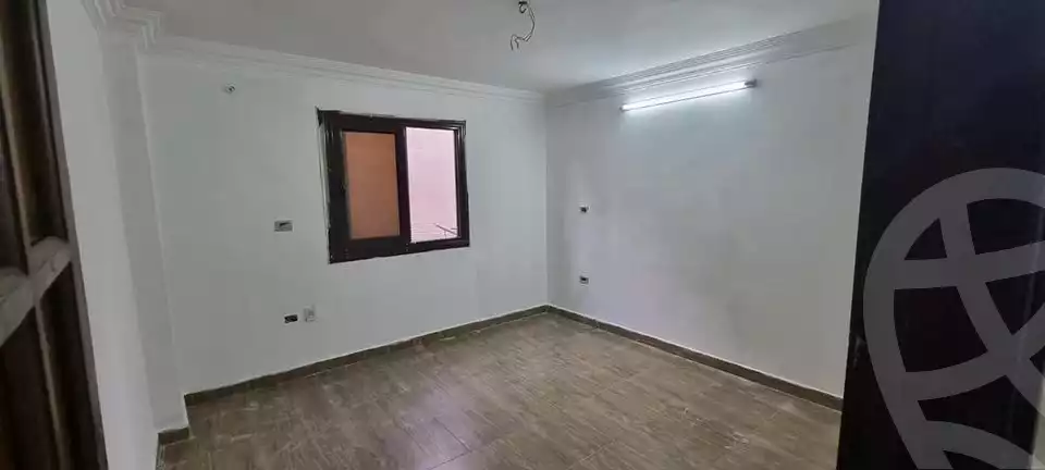 https://aqarmap.com.eg/en/listing/4353343-for-rent-cairo-mokattam-lhdb-l-ly-shr-krym-bnwn