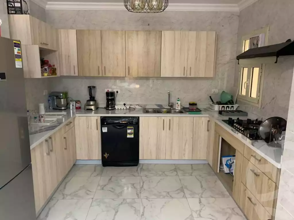 https://aqarmap.com.eg/en/listing/4355180-for-sale-mdyn-lshrwq-compounds-maadi-view