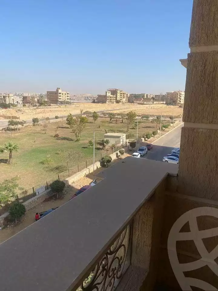https://aqarmap.com.eg/ar/listing/4355937-for-rent-cairo-mokattam-shareaa-9