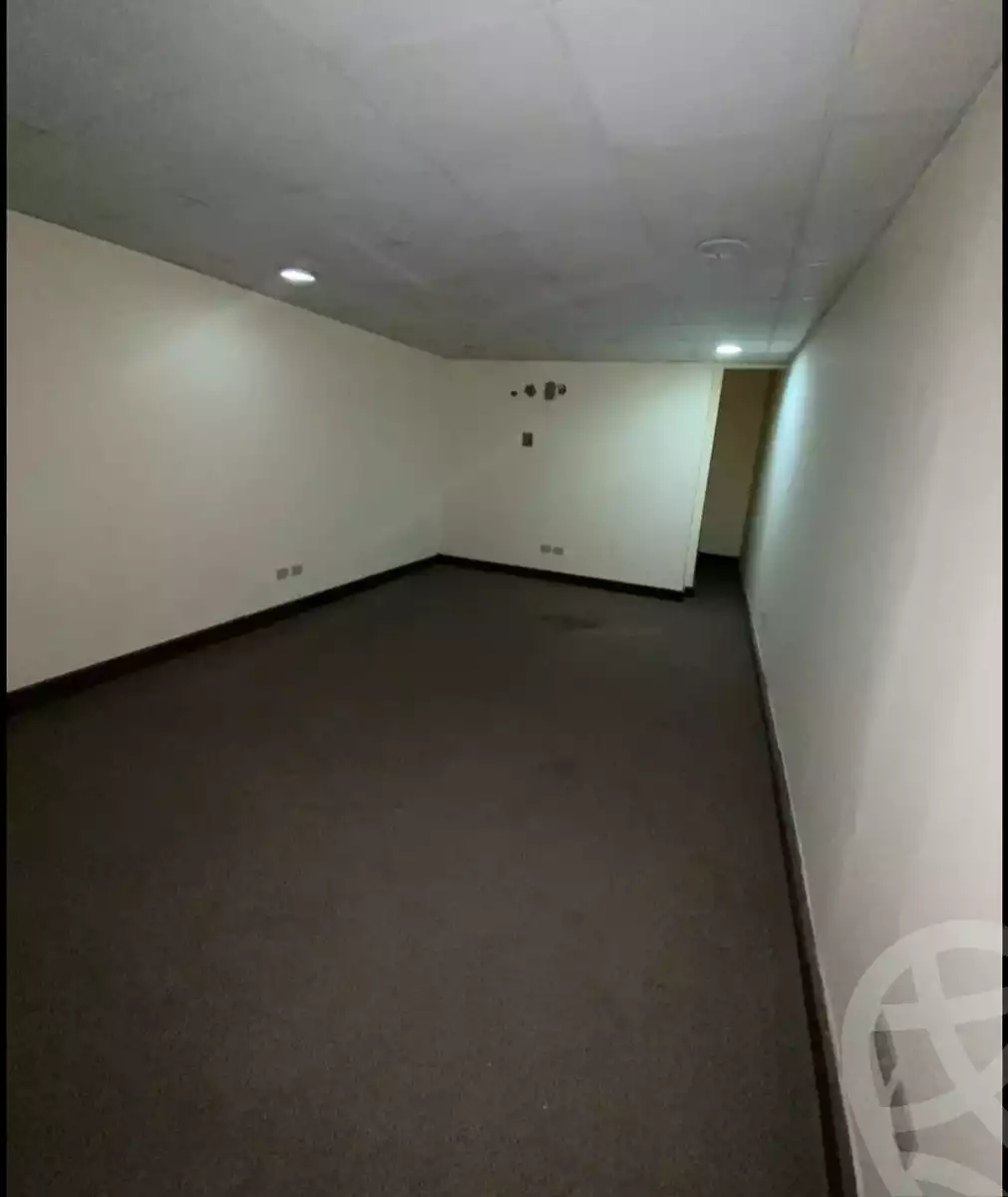 https://aqarmap.com.eg/ar/listing/4361226-for-rent-cairo-garden-city-shr-mdyry-lthryr