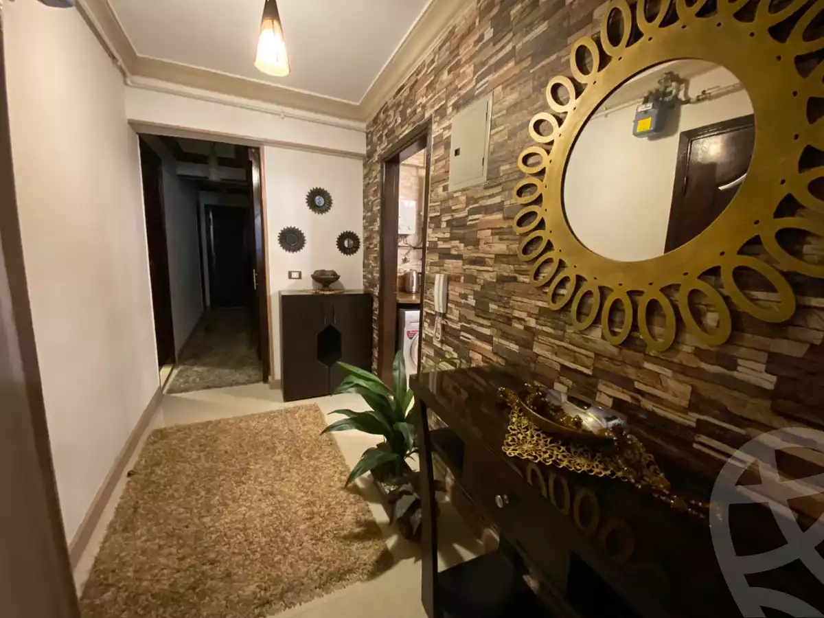 https://aqarmap.com.eg/en/listing/4362032-for-sale-alexandria-sporting-shr-bwr-s-yd