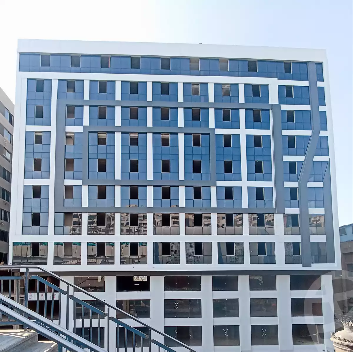 https://aqarmap.com.eg/ar/listing/4363089-for-sale-cairo-heliopolis-gesr-elsuez-main-street