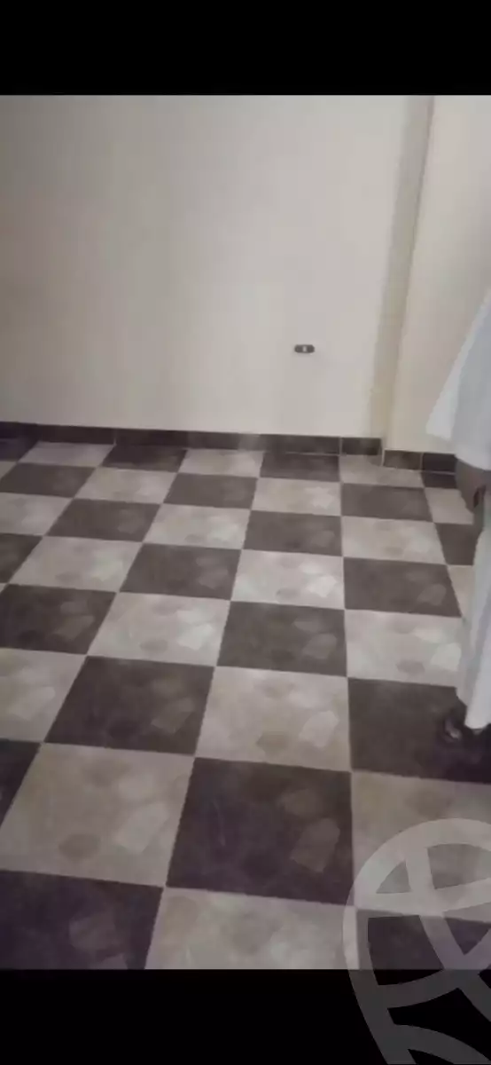 https://aqarmap.com.eg/en/listing/4363139-for-rent-cairo-ain-shams-ahmed-esmat-st