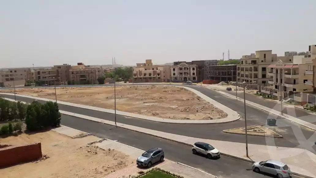 https://aqarmap.com.eg/en/listing/4363388-for-sale-cairo-el-shorouk-h-lnd