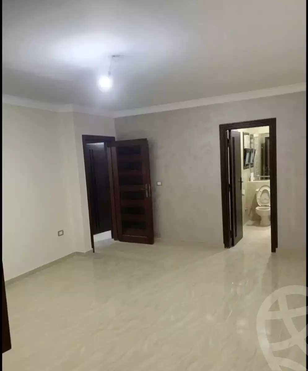 https://aqarmap.com.eg/en/listing/4363527-for-rent-cairo-el-sheikh-zayed-city-el-hay-elthamen-area-1