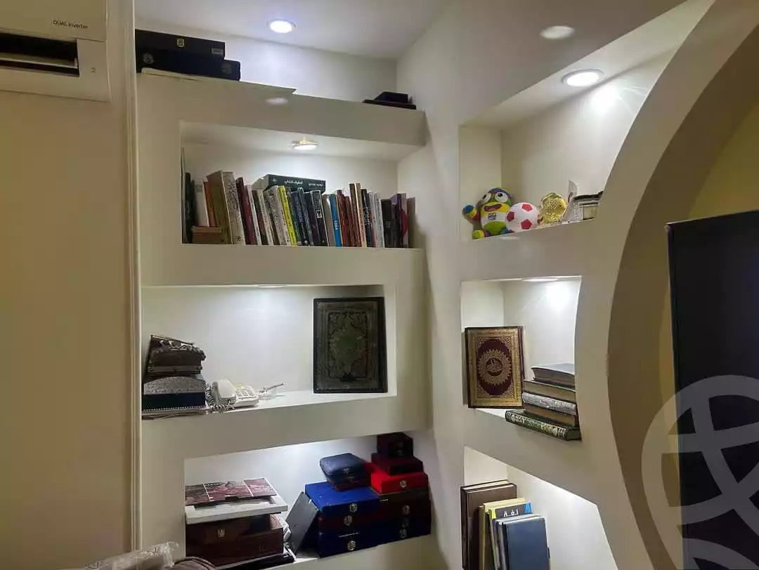 https://aqarmap.com.eg/en/listing/4364658-for-sale-cairo-cairo-hdyq-lhrm-lmntq-t