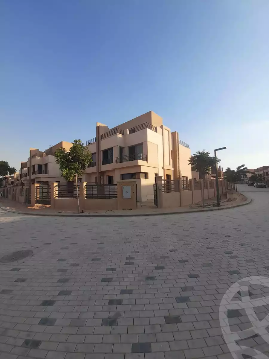 https://aqarmap.com.eg/en/listing/4365603-for-sale-cairo-el-sheikh-zayed-city-compounds-in-sheikh-zayed-alma