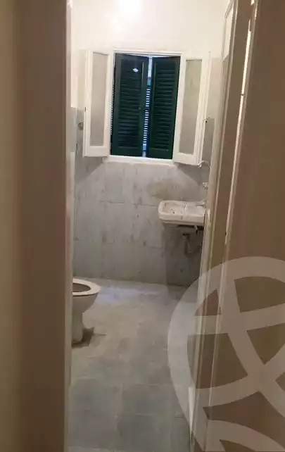 https://aqarmap.com.eg/en/listing/4366488-for-rent-alexandria-sydy-bshr-bahri-shr-mhmwd-l-yswy