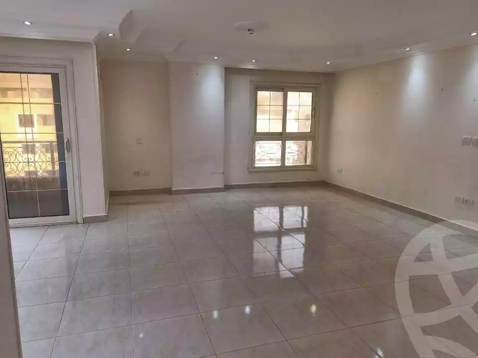 https://aqarmap.com.eg/en/listing/4366703-for-rent-cairo-mokattam-lhdb-l-ly