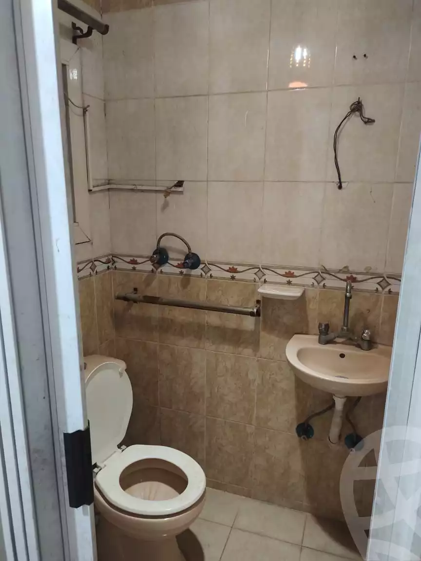 https://aqarmap.com.eg/ar/listing/4371420-for-sale-cairo-faisal-el-talbeya-moustafa-refae
